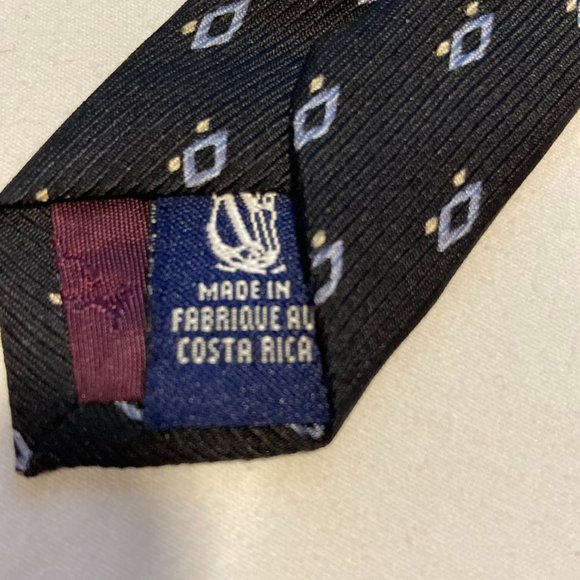 NAUTICA SILK TIE BLACK WITH BLUE DIAMONDS PRINT - Picture 5 of 5
